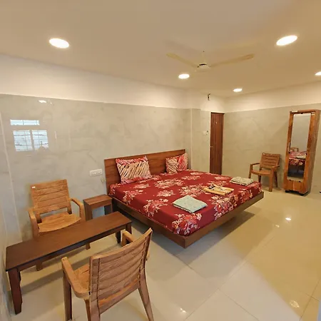 Hotel Saibala Lnn Near Airport And Rela Hospital-3
