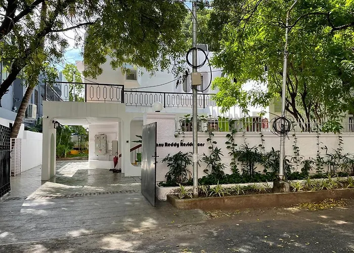 Hanu Reddy Residences, Nawab Habibullah Avenue - Boutique Urban Retreat